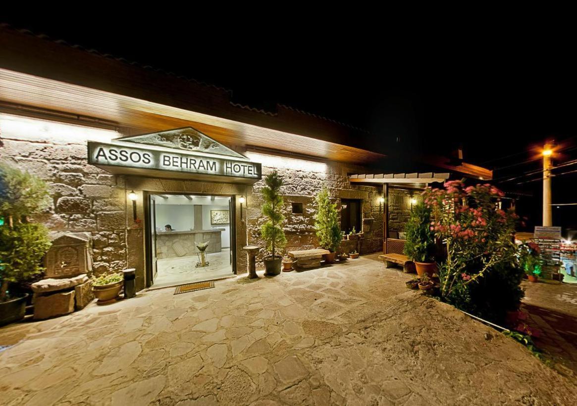 Assos Behram Special Class Hotel Adults Only Esterno foto